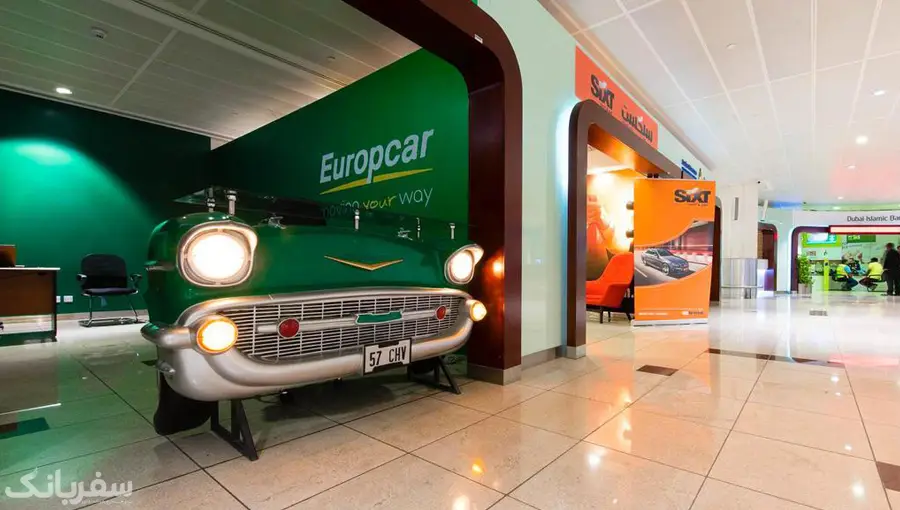 در سالن Arrivals دنبال Car Rental بگردید